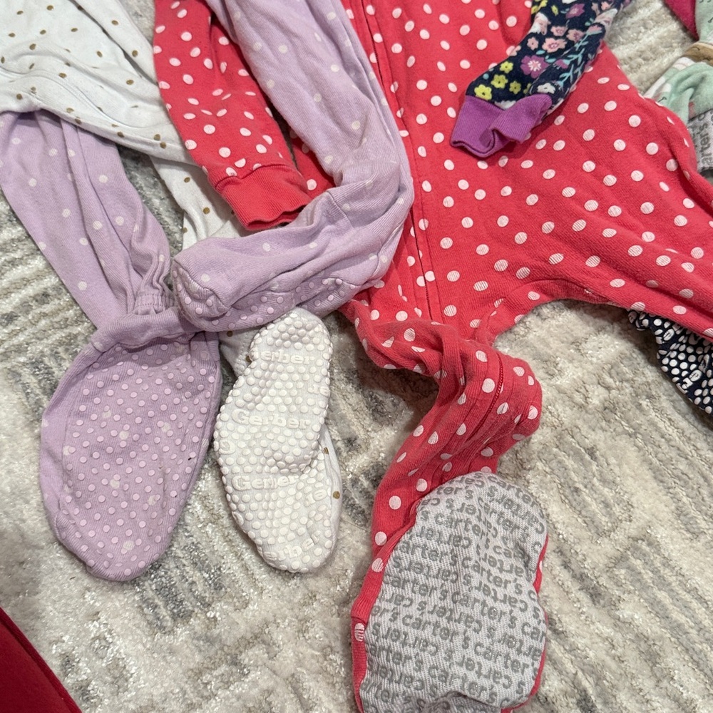 Bundle Lot of Footed Pajamas - Picture 5 of 5